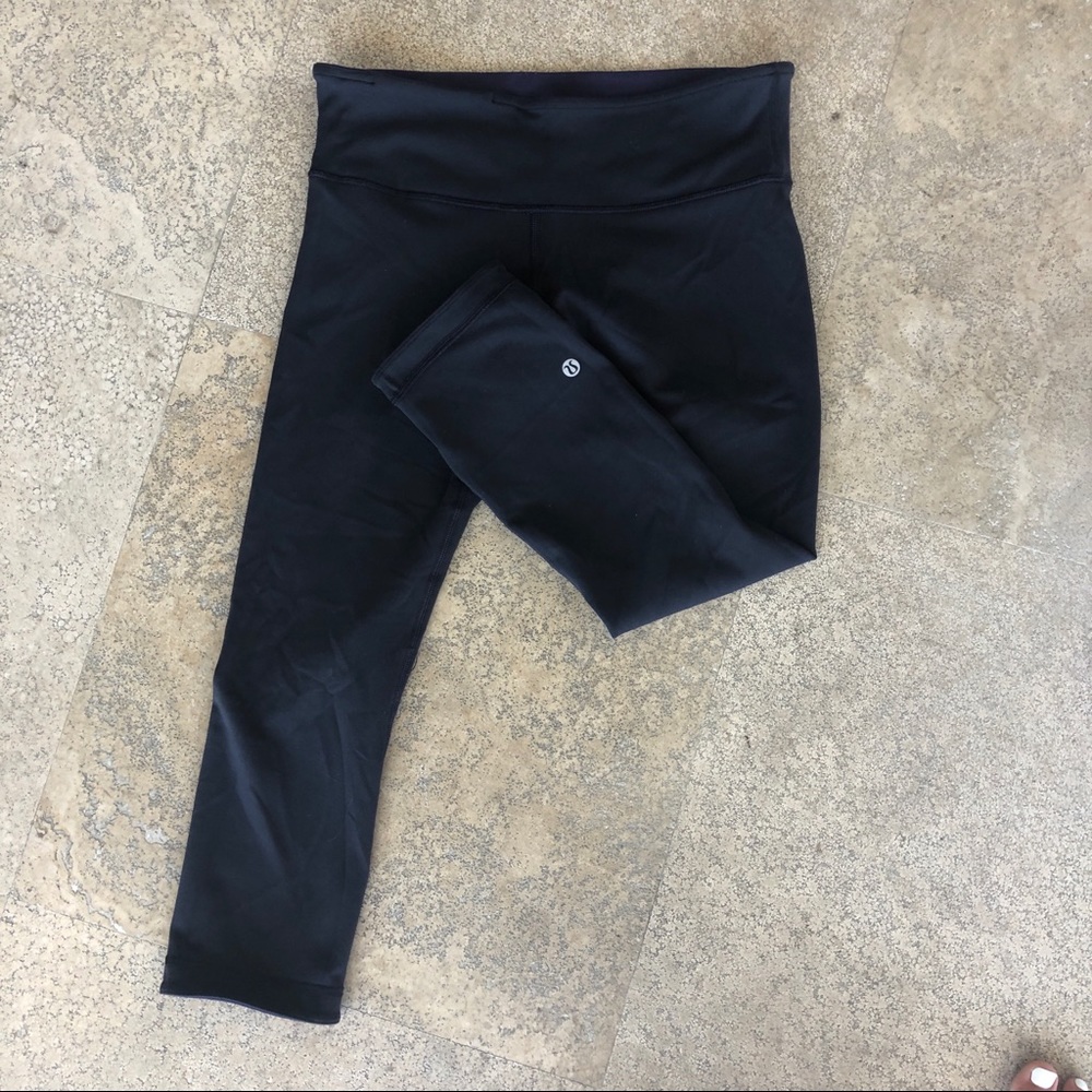 Lululemon REVERSIBLE leggings size 8